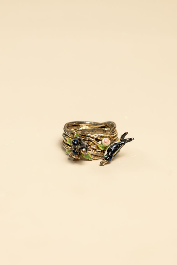 Les Nereides Swallows statement ring