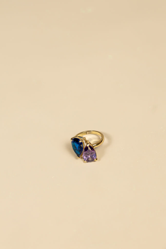 Tear Drop Stone Fashion Ring