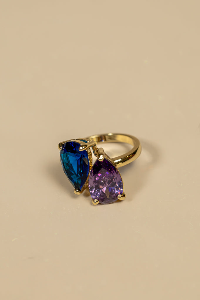 Tear Drop Stone Fashion Ring