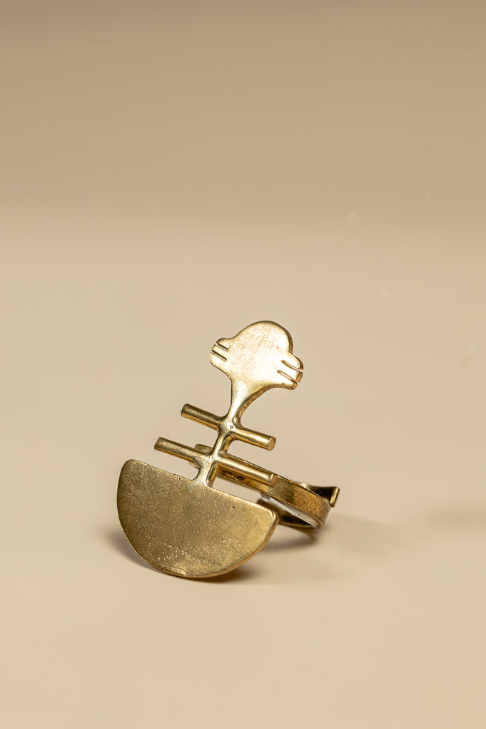Dakar Fishbone Statement Ring